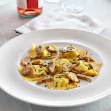 Carica l'immagine nel visualizzatore di Gallery, Tortelli di Patate